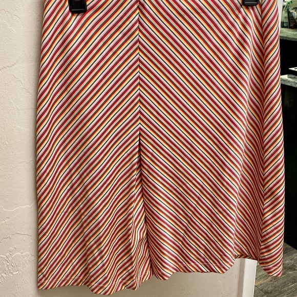Esprit skirt - Picture 2 of 3
